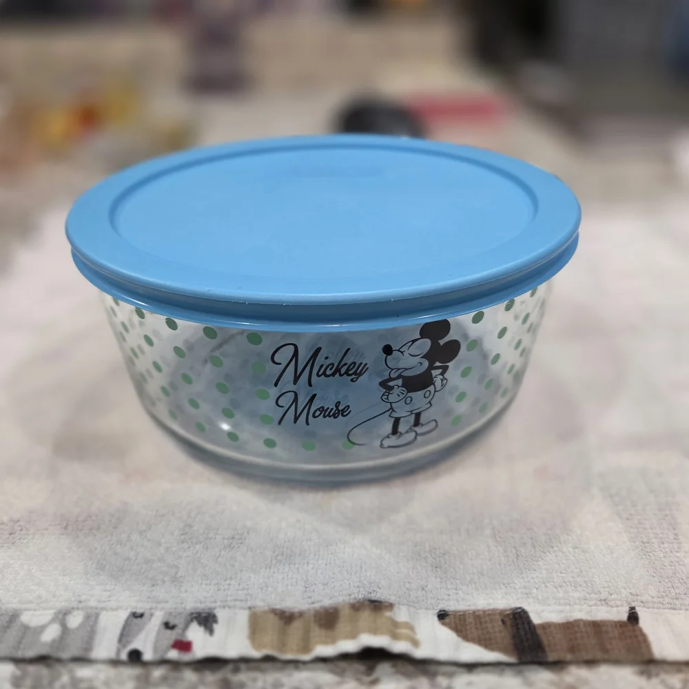 Pyrex mouse perfect featuring